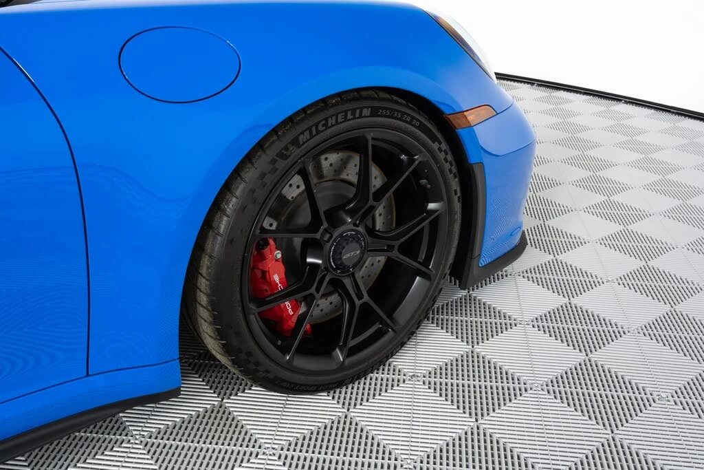 2022 Porsche 992 GT3 - Image 23 of 31