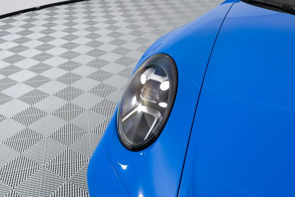 2022 Porsche 992 GT3 - Image 15 of 31