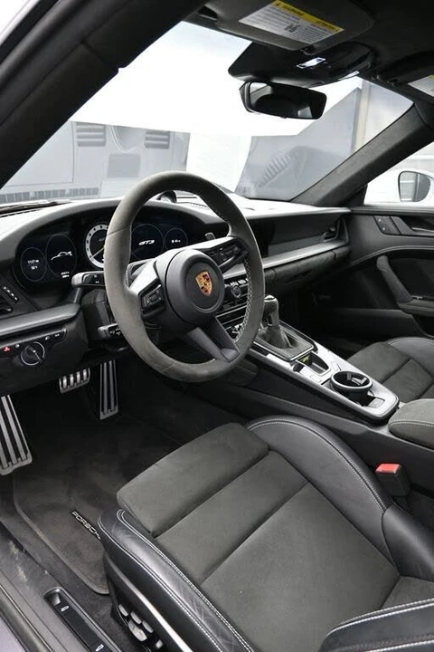 2022 Porsche 992 GT3 - Image 5 of 31