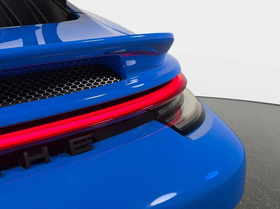 2022 Porsche 992 GT3 - Image 10 of 31