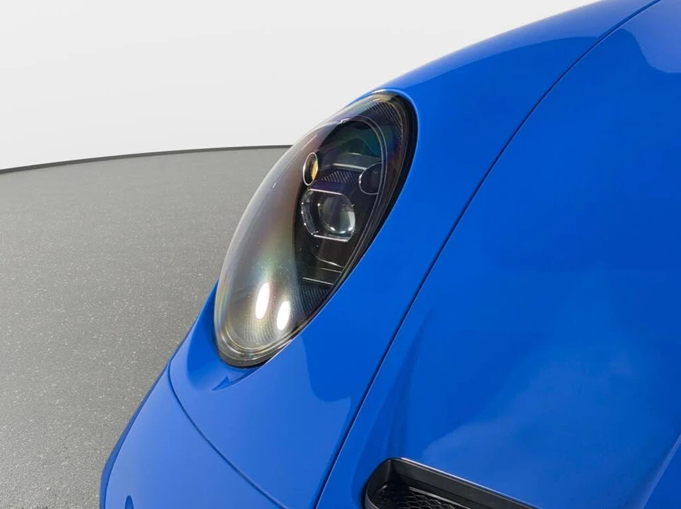 2022 Porsche 992 GT3 - Image 17 of 31