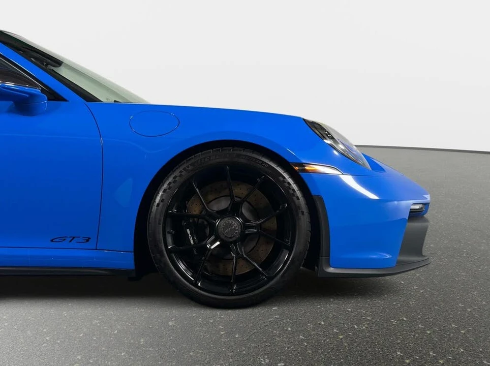 2022 Porsche 992 GT3 - Image 4 of 31