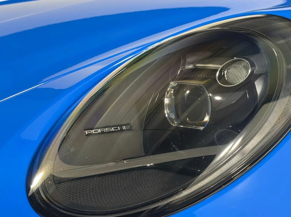 2022 Porsche 992 GT3 - Image 18 of 31