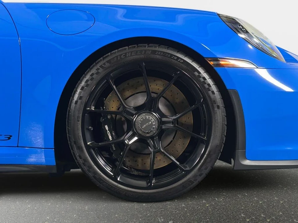 2022 Porsche 992 GT3 - Image 3 of 31