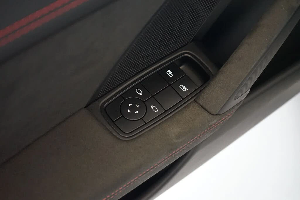 2022 Porsche 992 GT3 - Image 24 of 31