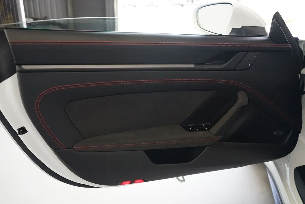 2022 Porsche 992 GT3 - Image 22 of 31