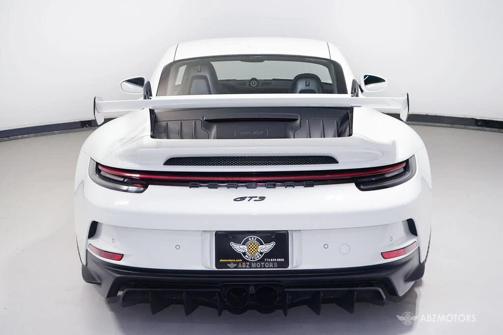 2022 Porsche 992 GT3 - Image 8 of 31