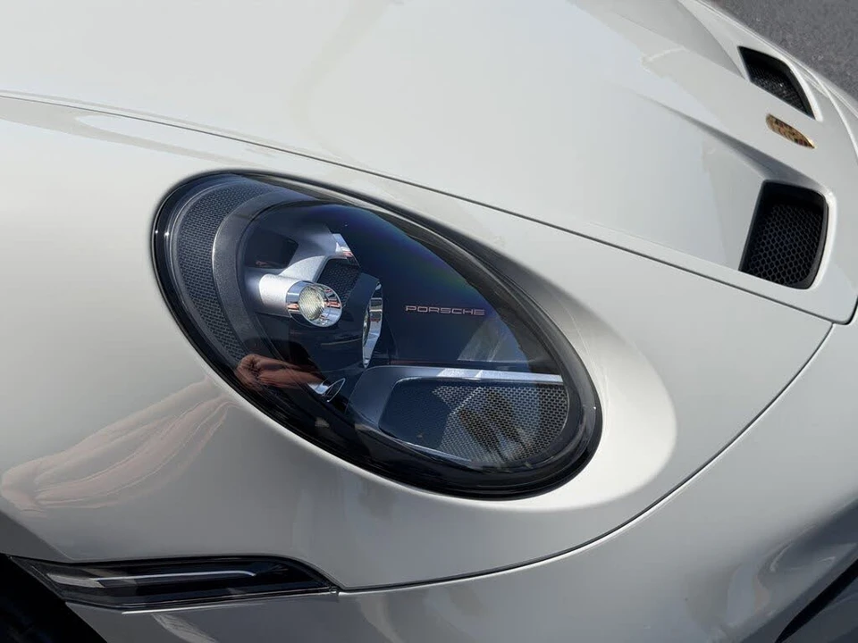 2022 Porsche 992 GT3 - Image 13 of 31
