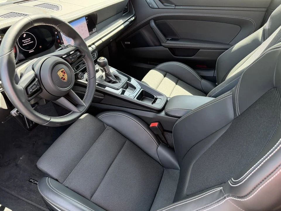 2022 Porsche 992 GT3 - Image 4 of 31