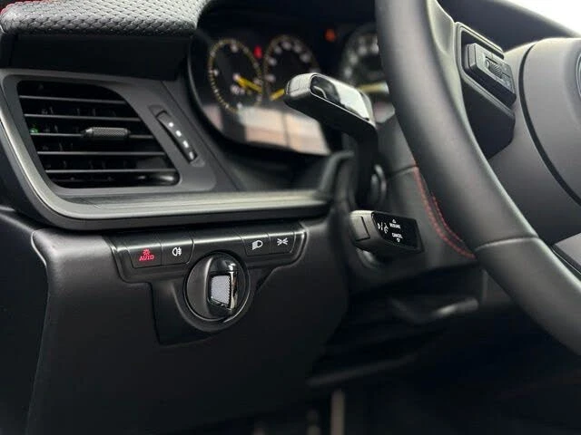 2022 Porsche 992 GT3 - Image 17 of 31