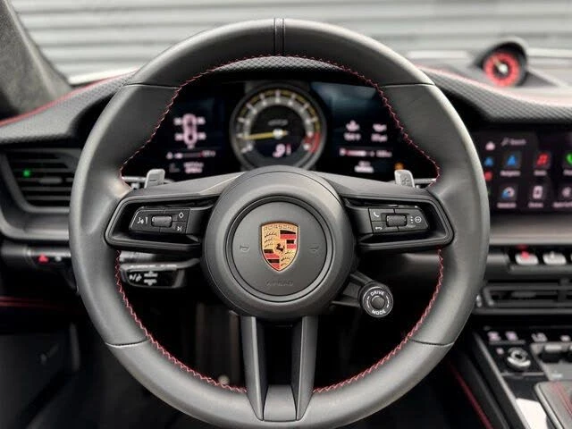 2022 Porsche 992 GT3 - Image 18 of 31