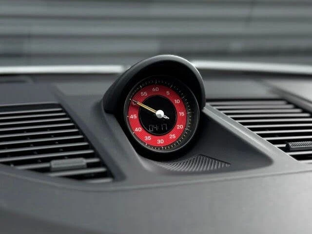 2022 Porsche 992 GT3 - Image 25 of 31