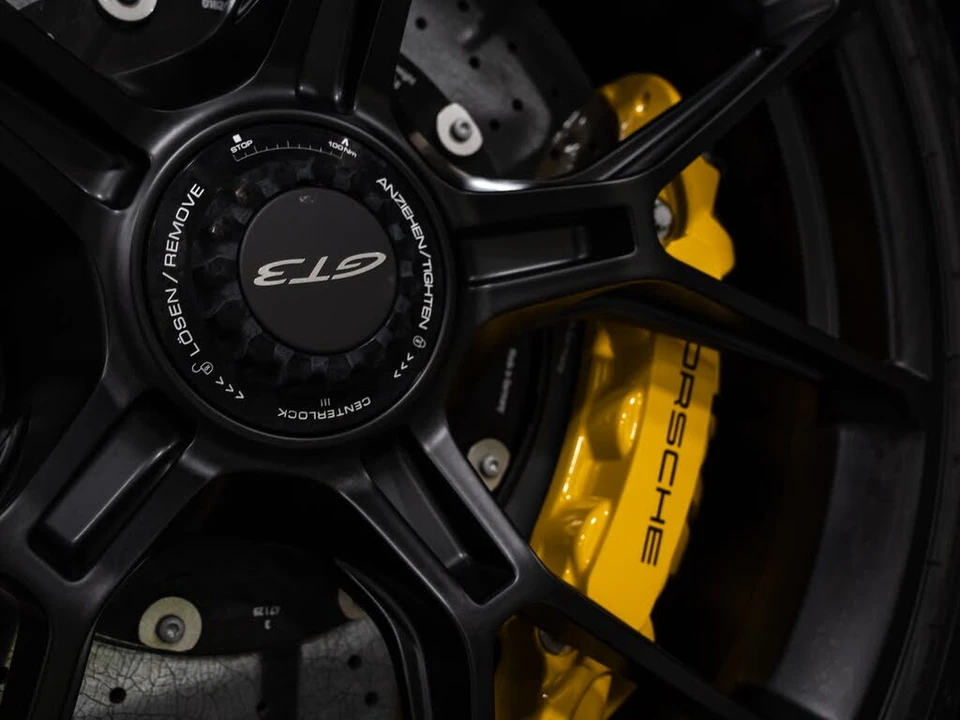 2022 Porsche 992 GT3 - Image 19 of 31