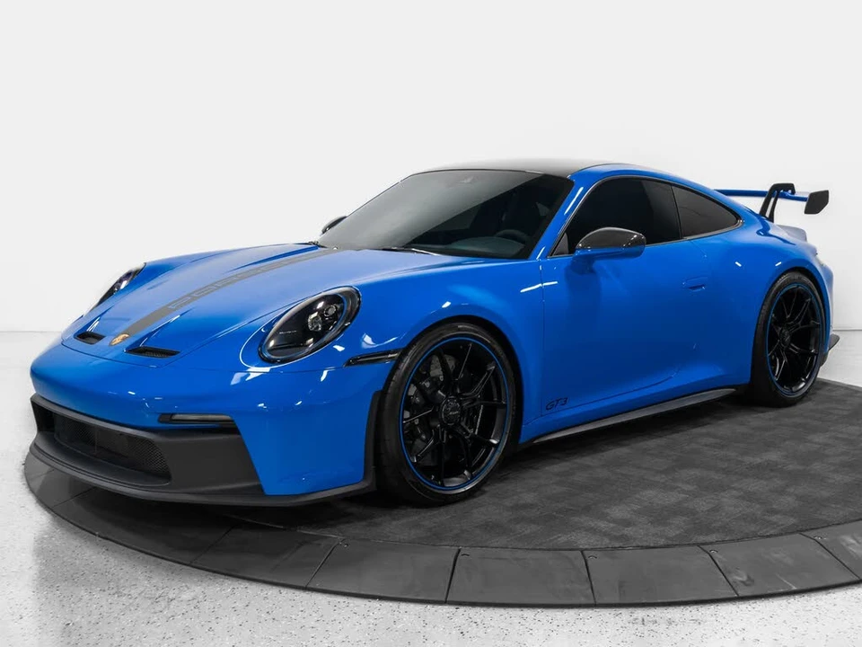2022 Porsche 992 GT3 - Image 2 of 31