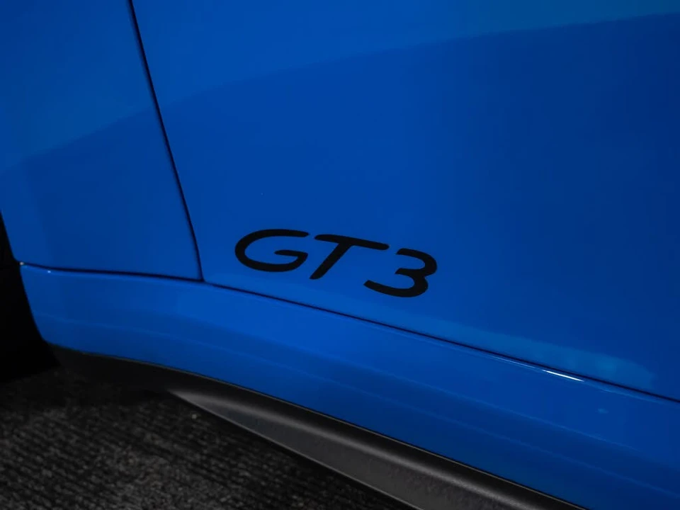 2022 Porsche 992 GT3 - Image 19 of 31