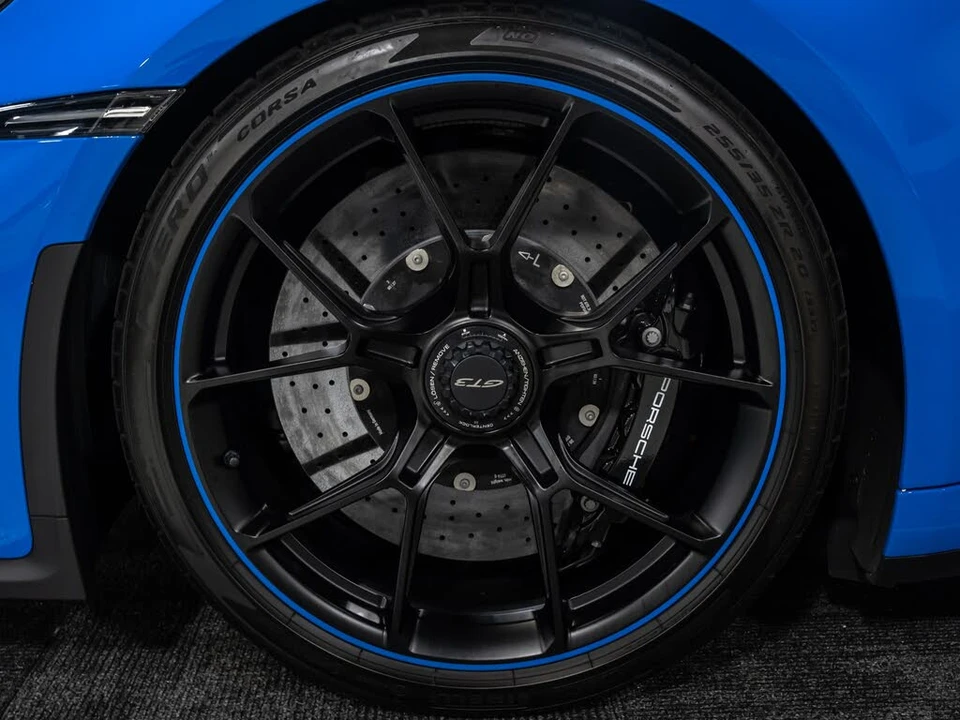 2022 Porsche 992 GT3 - Image 27 of 31