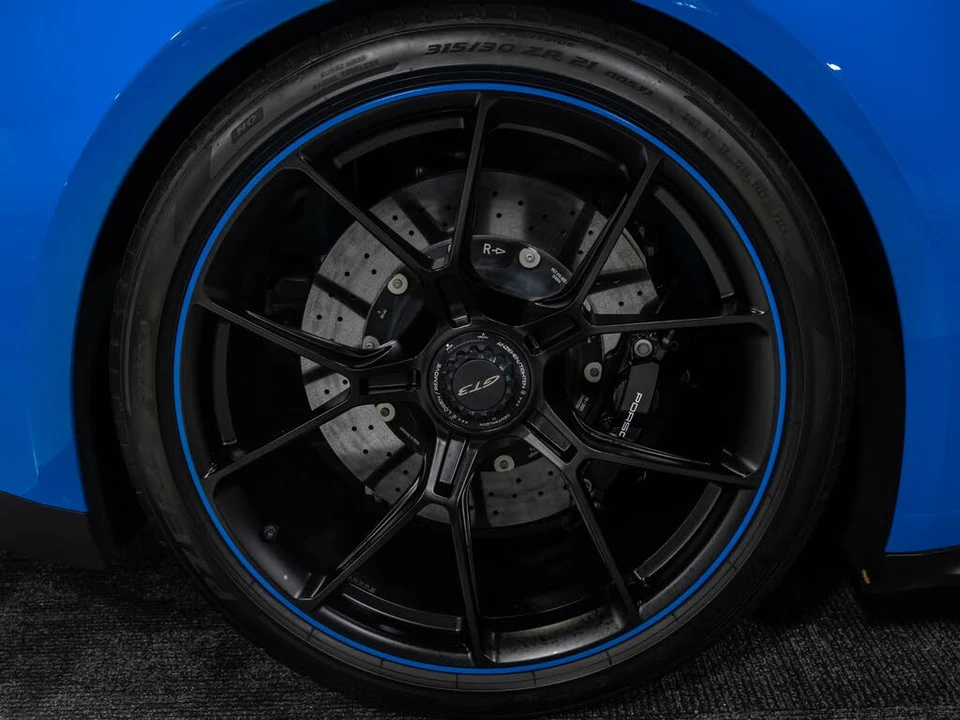 2022 Porsche 992 GT3 - Image 29 of 31