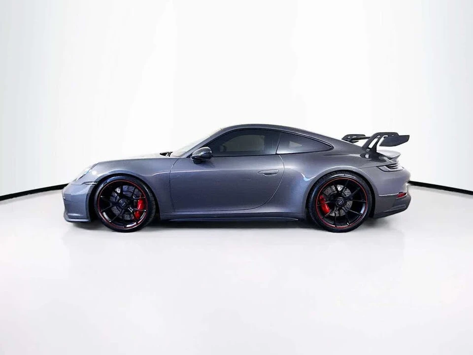 2022 Porsche 992 GT3 - Image 2 of 31