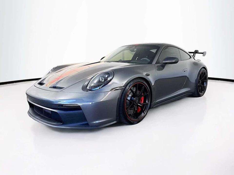 2022 Porsche 992 GT3 - Image 28 of 31