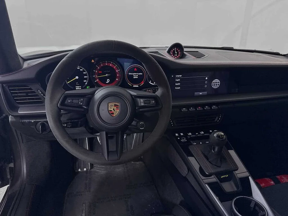 2022 Porsche 992 GT3 - Image 18 of 31