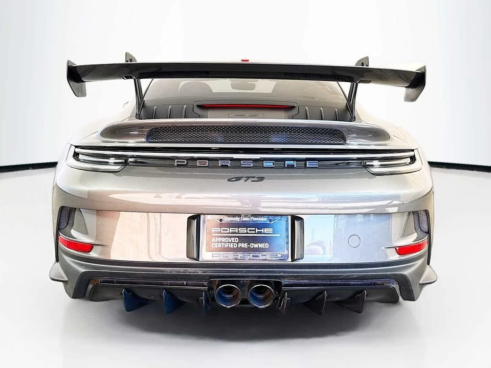 2022 Porsche 992 GT3 - Image 10 of 31