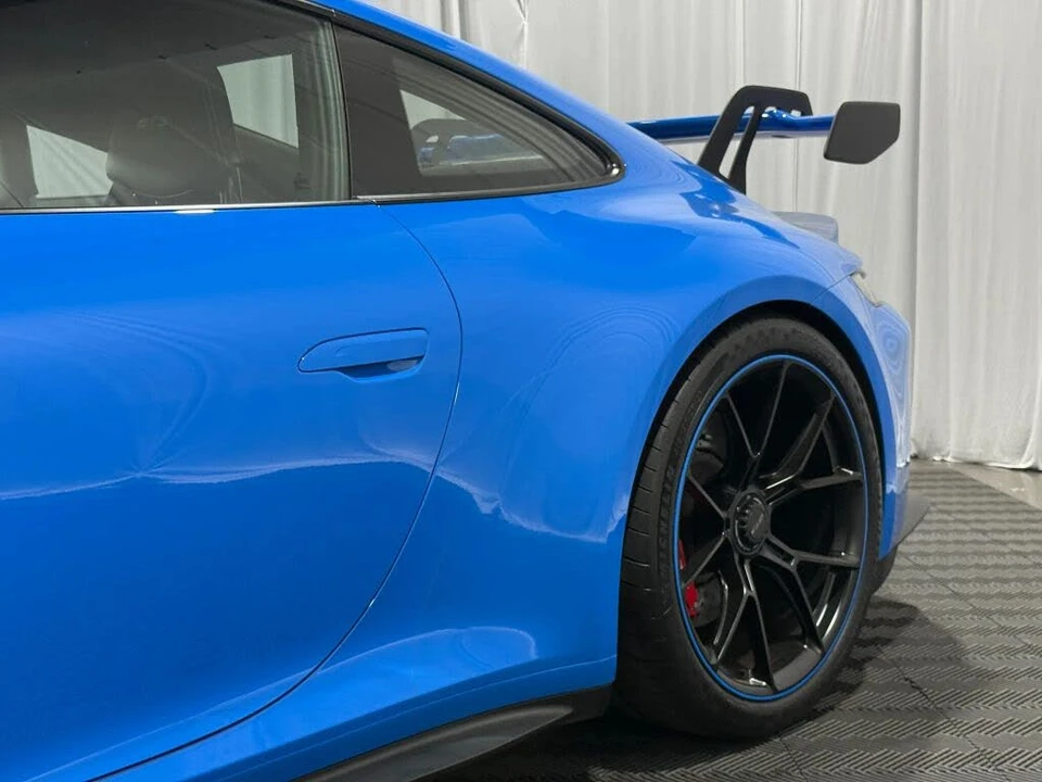 2022 Porsche 992 GT3 - Image 10 of 28
