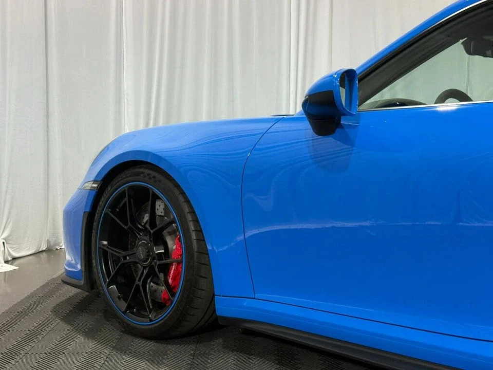 2022 Porsche 992 GT3 - Image 11 of 28