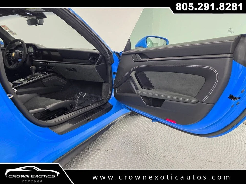 2022 Porsche 992 GT3 - Image 19 of 31