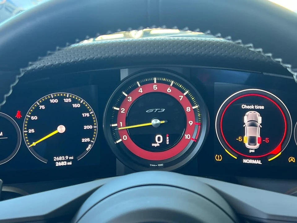 2022 Porsche 992 GT3 - Image 23 of 28