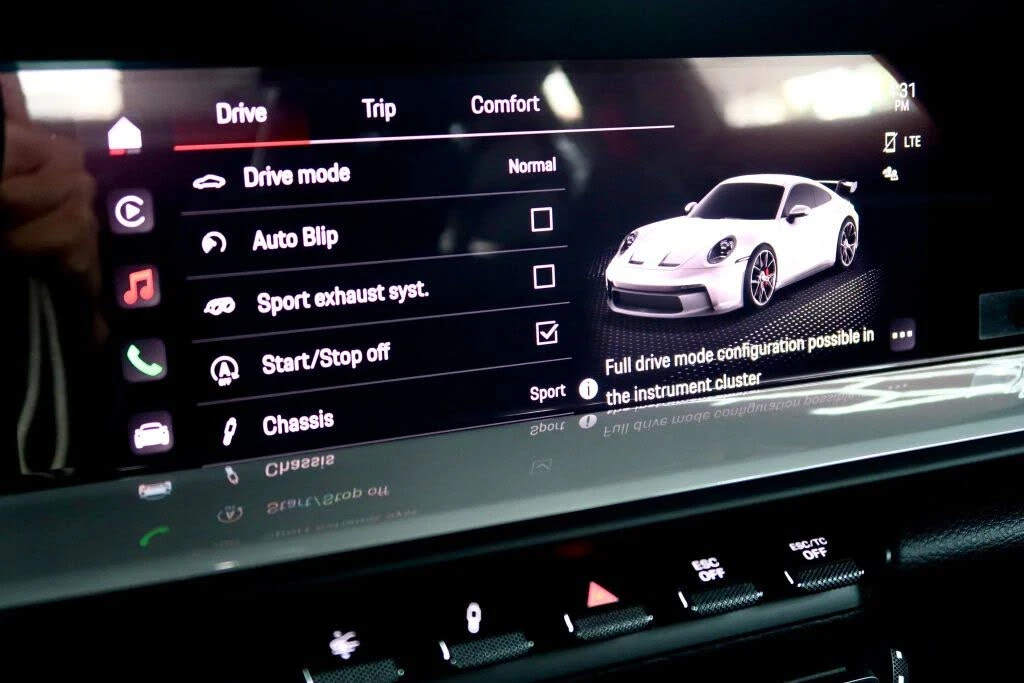 2022 Porsche 992 GT3 - Image 19 of 31