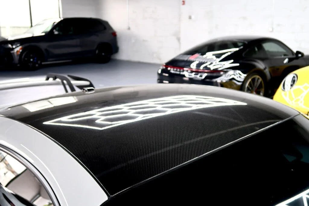 2022 Porsche 992 GT3 - Image 11 of 31