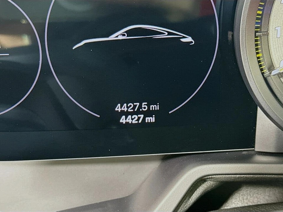 2022 Porsche 992 GT3 - Image 11 of 19