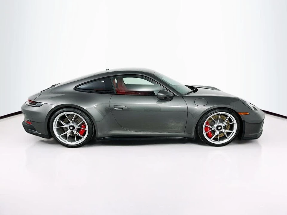 2022 Porsche 992 GT3 - Image 5 of 19