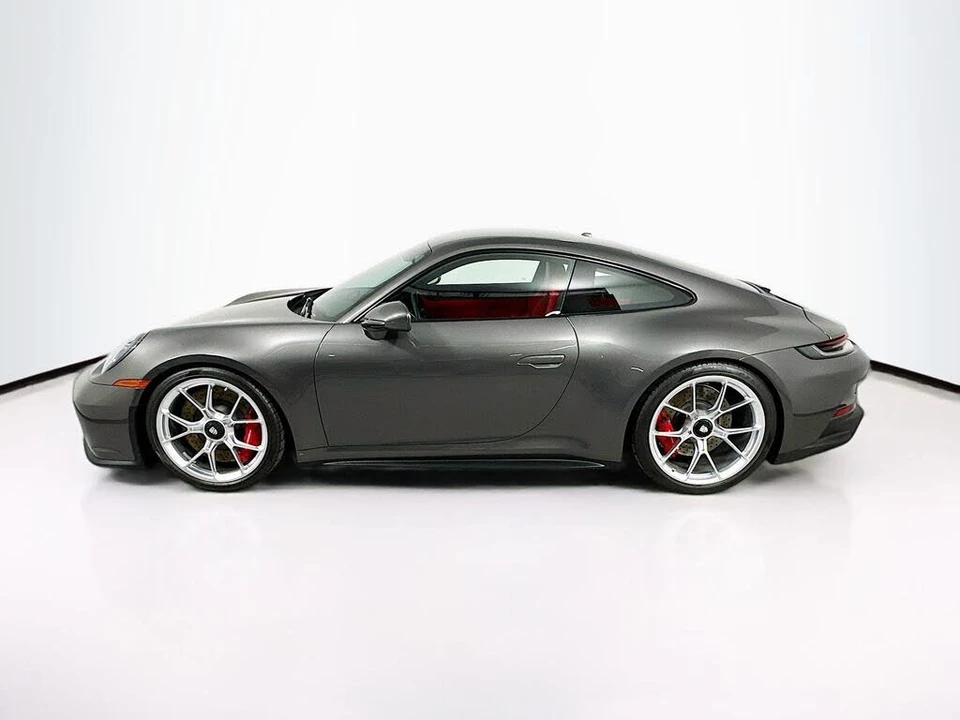 2022 Porsche 992 GT3 - Image 9 of 19