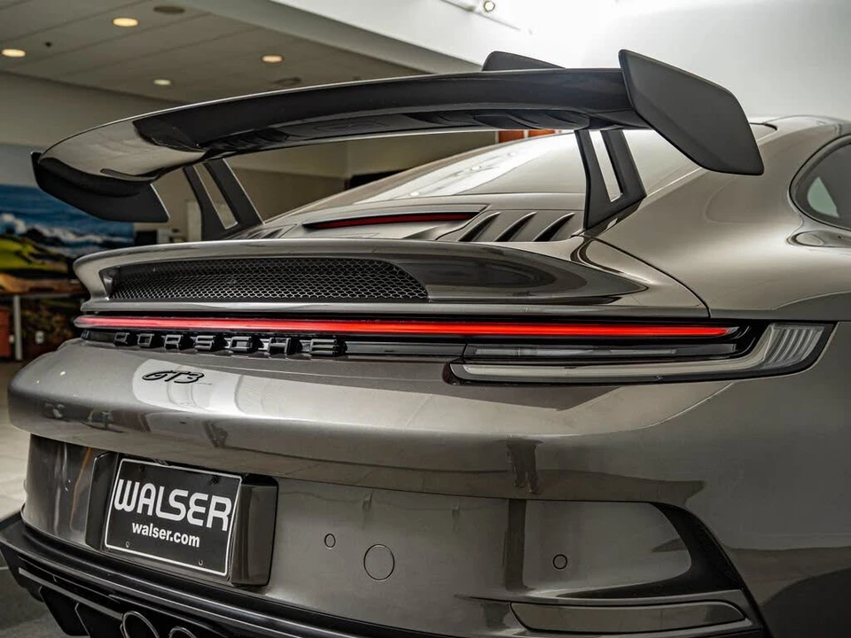 2022 Porsche 992 GT3 - Image 22 of 31
