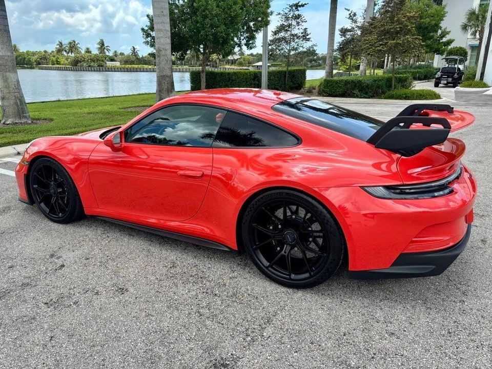 2022 Porsche 992 GT3 - Image 9 of 26
