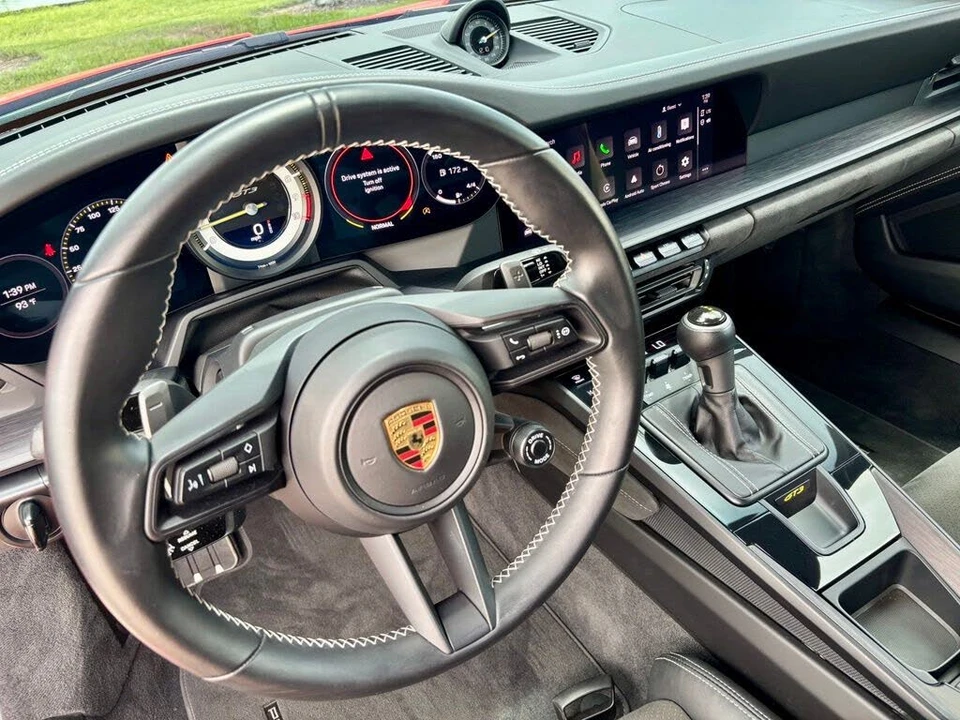 2022 Porsche 992 GT3 - Image 14 of 26