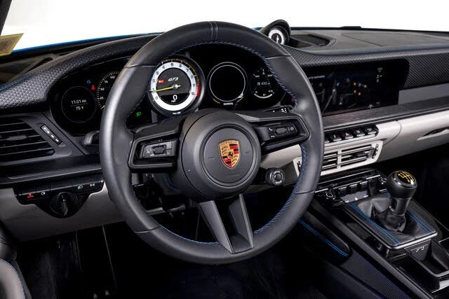 2022 Porsche 992 GT3 - Image 26 of 31