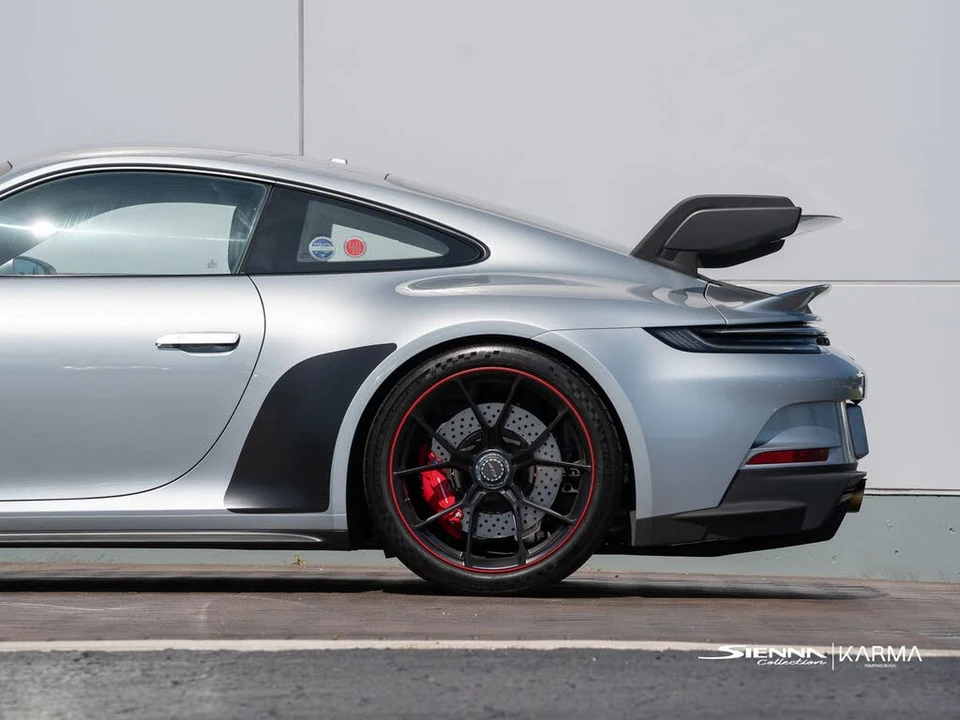 2022 Porsche 992 GT3 - Image 4 of 31