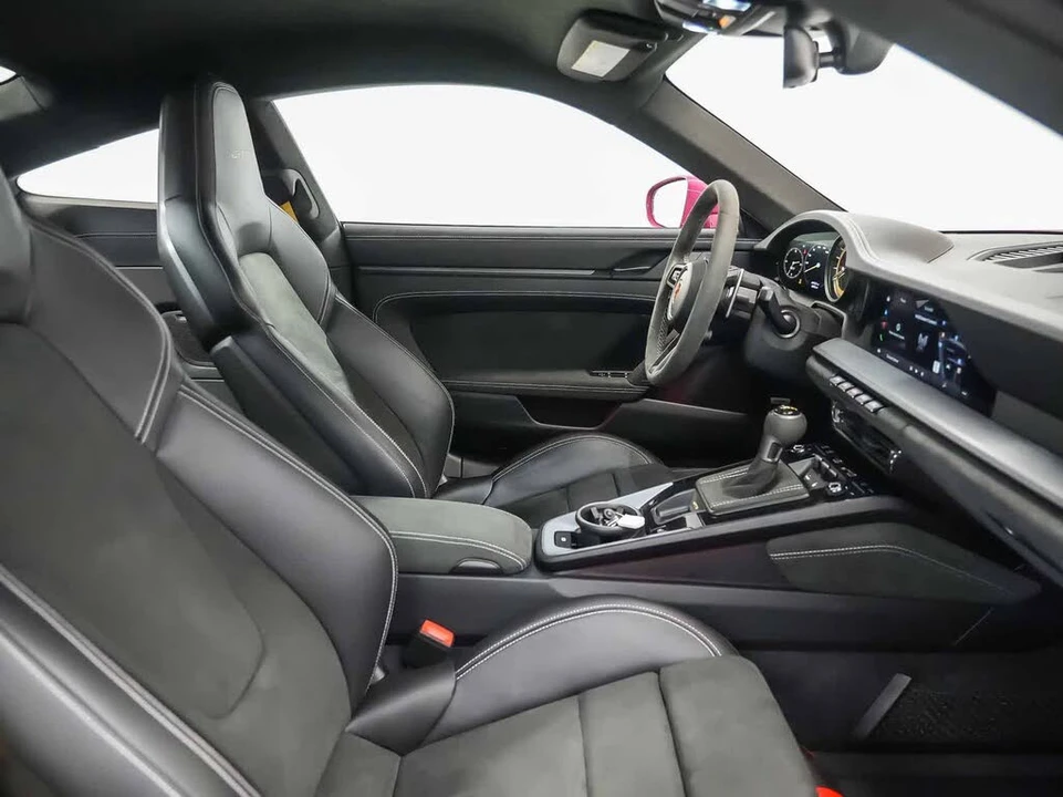 2022 Porsche 992 GT3 - Image 20 of 30