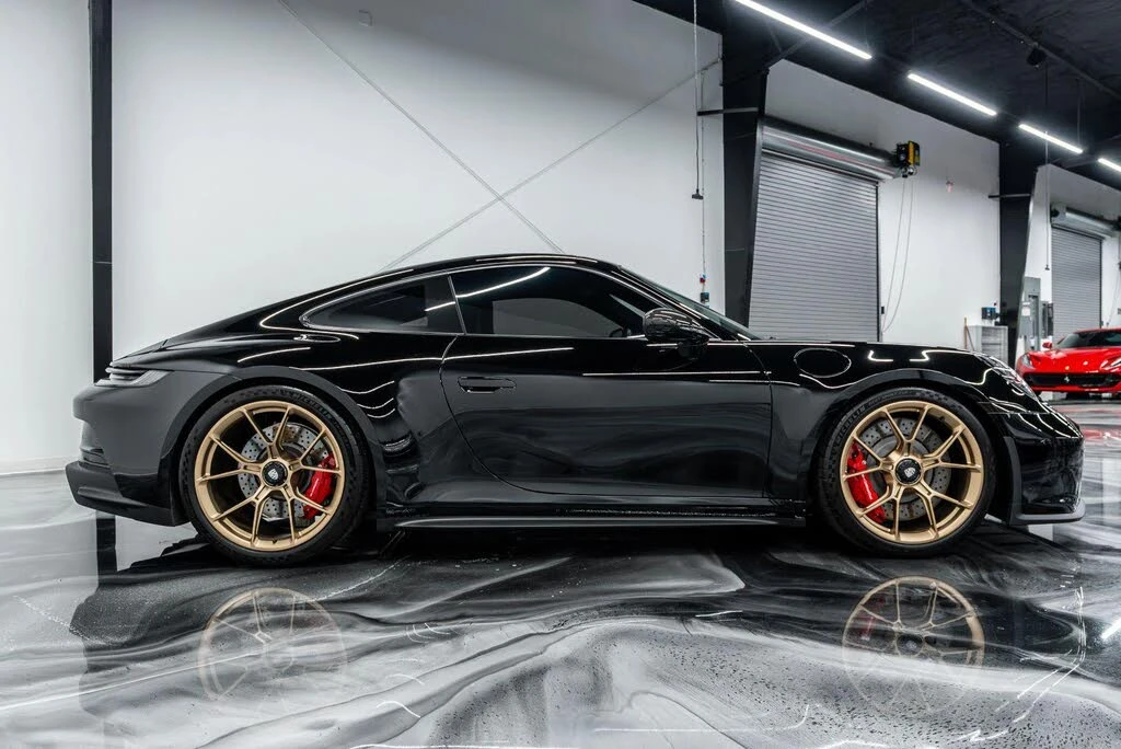 2022 Porsche 992 GT3 - Image 23 of 31