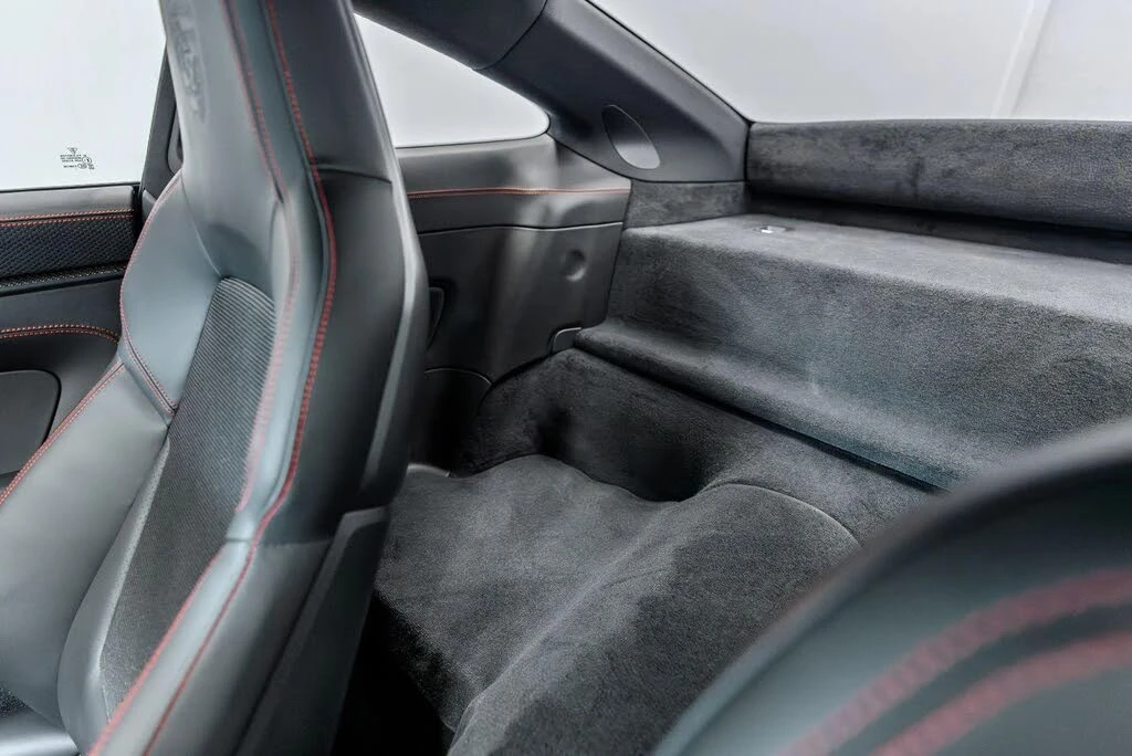 2022 Porsche 992 GT3 - Image 27 of 31