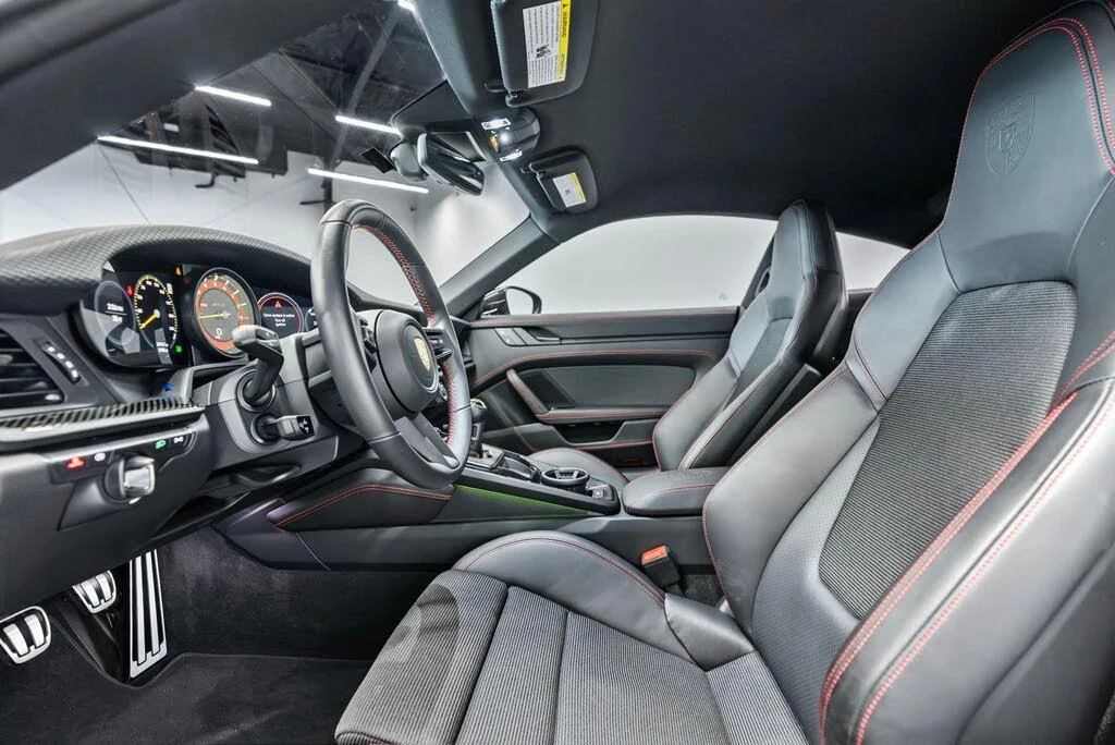 2022 Porsche 992 GT3 - Image 9 of 31