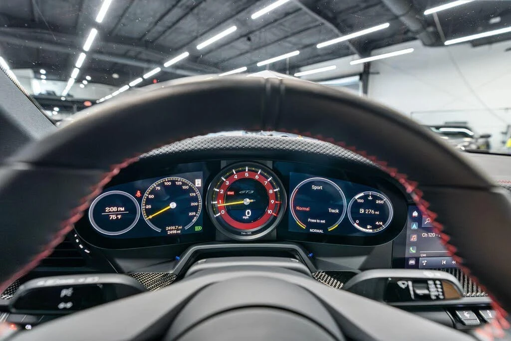 2022 Porsche 992 GT3 - Image 13 of 31