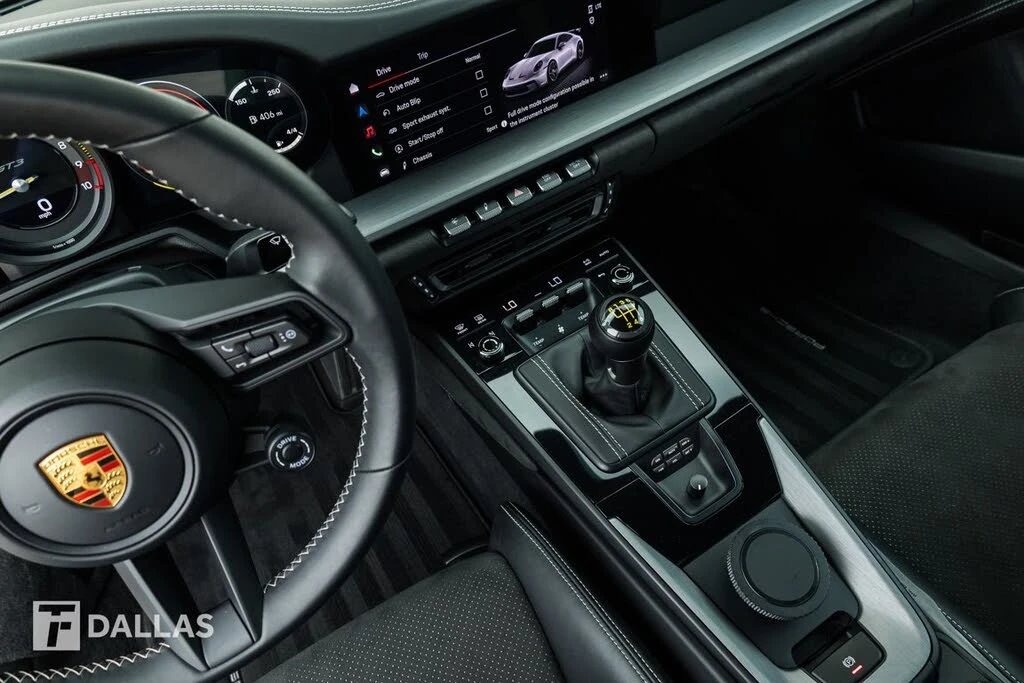 2022 Porsche 992 GT3 - Image 28 of 31