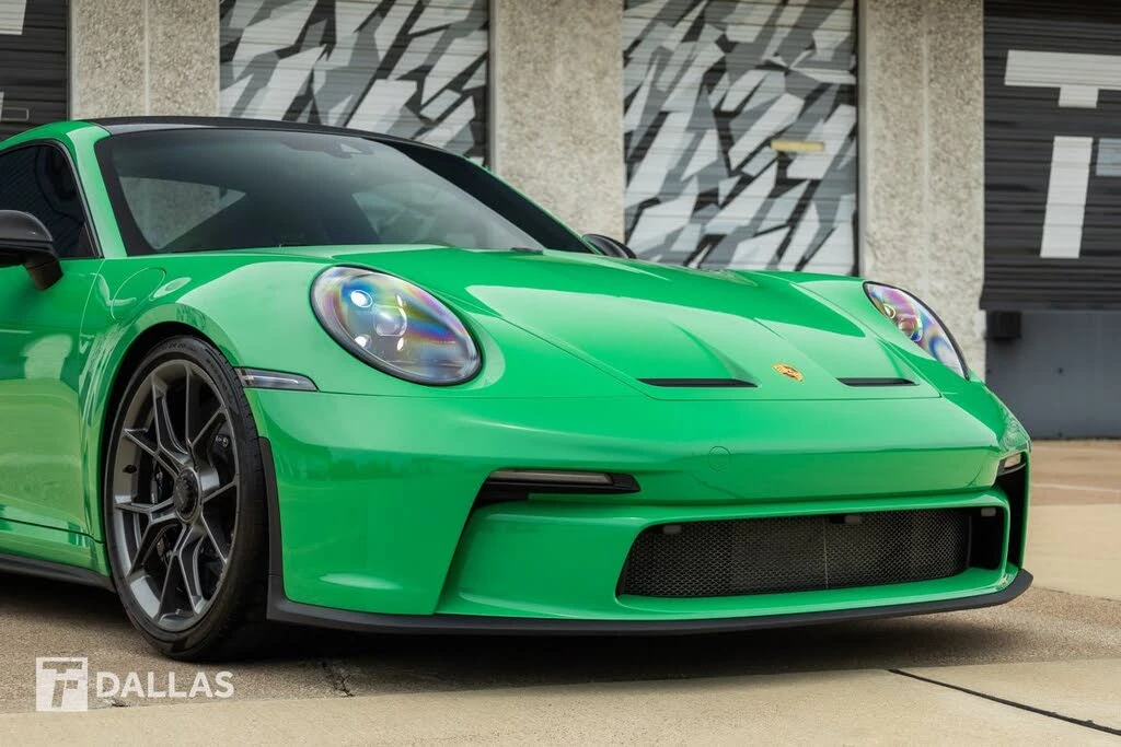 2022 Porsche 992 GT3 - Image 2 of 31