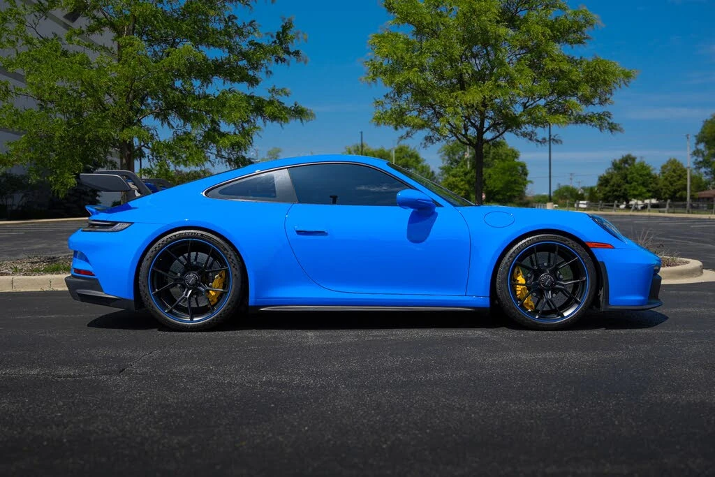 2022 Porsche 992 GT3 - Image 11 of 25