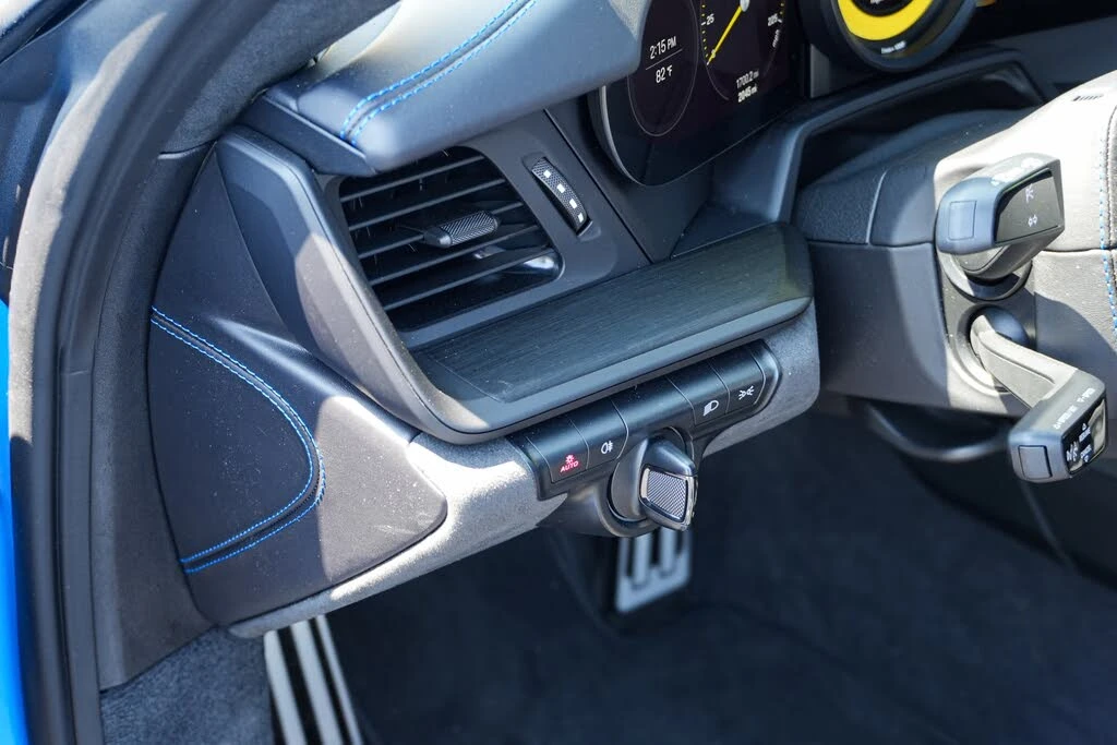 2022 Porsche 992 GT3 - Image 16 of 25