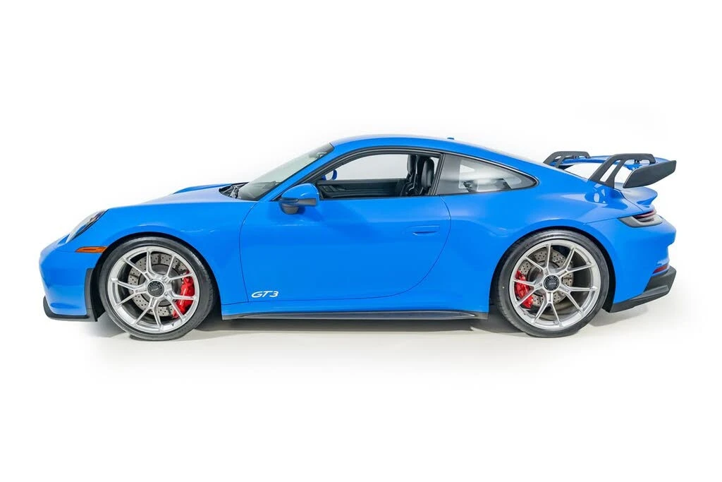 2022 Porsche 992 GT3 - Image 3 of 31