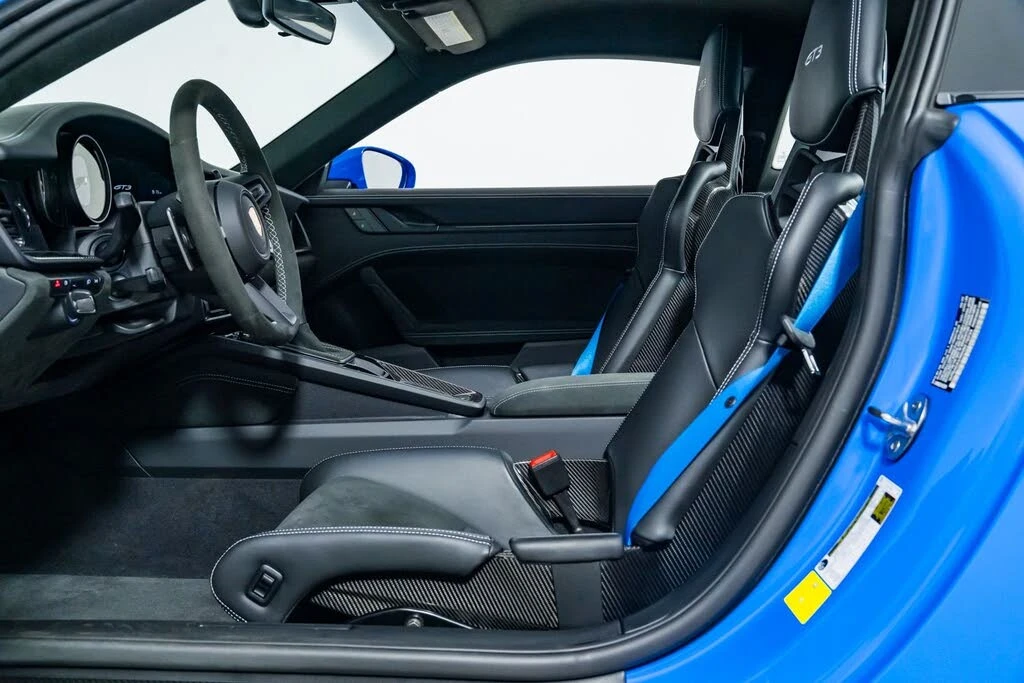 2022 Porsche 992 GT3 - Image 17 of 31